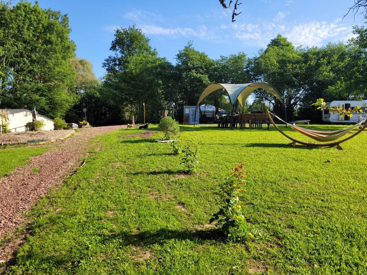 Clos Des Monts Saint-Martin-des-Besaces Buitenkant foto